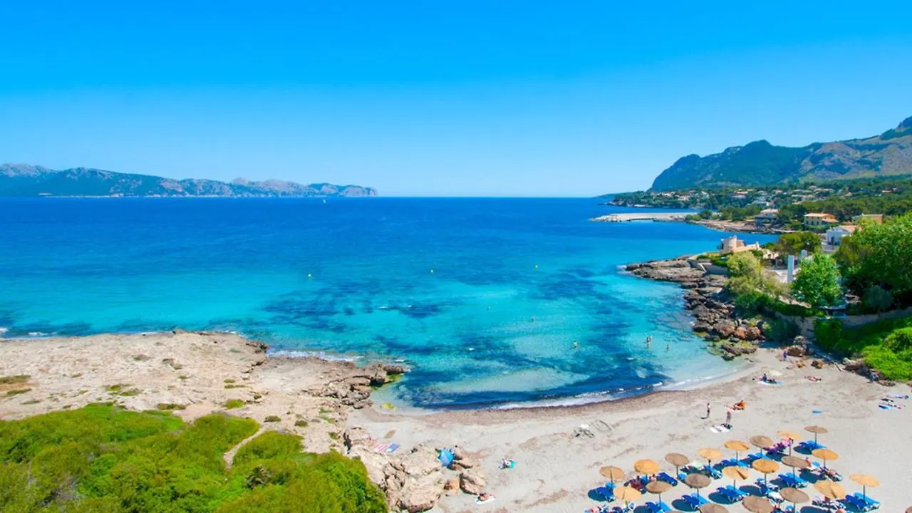 Villa Camila Para 7 Junto A Playa De Sant Pere Alcudia  Spain